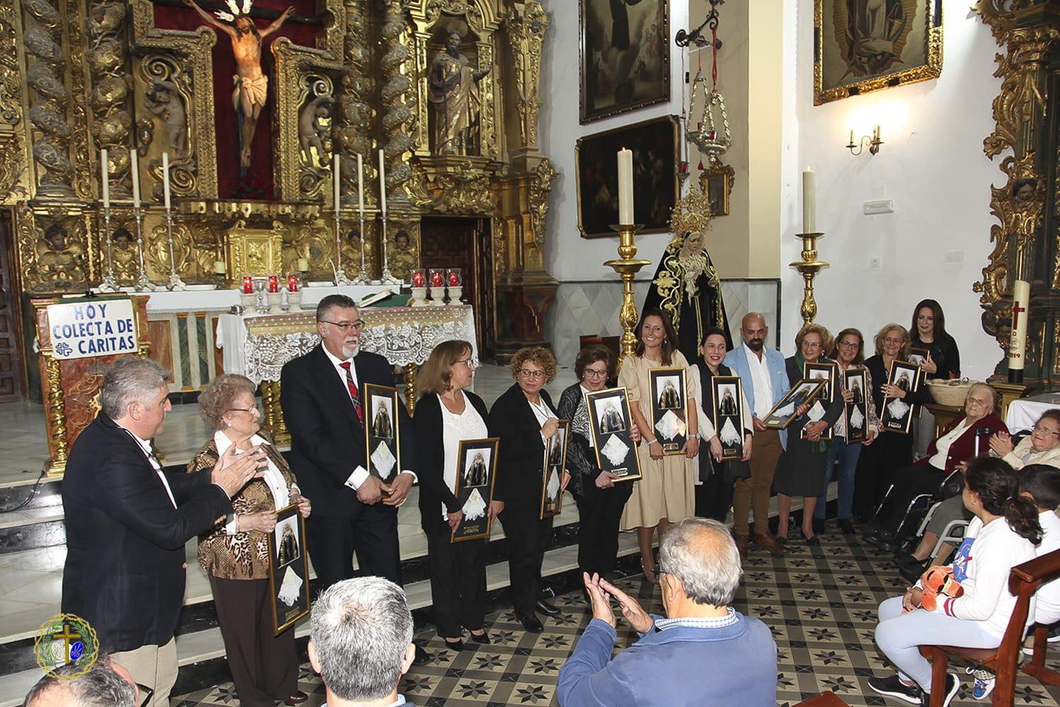 Bendicin del nuevo conjunto del ajuar de la Santsima Virgen